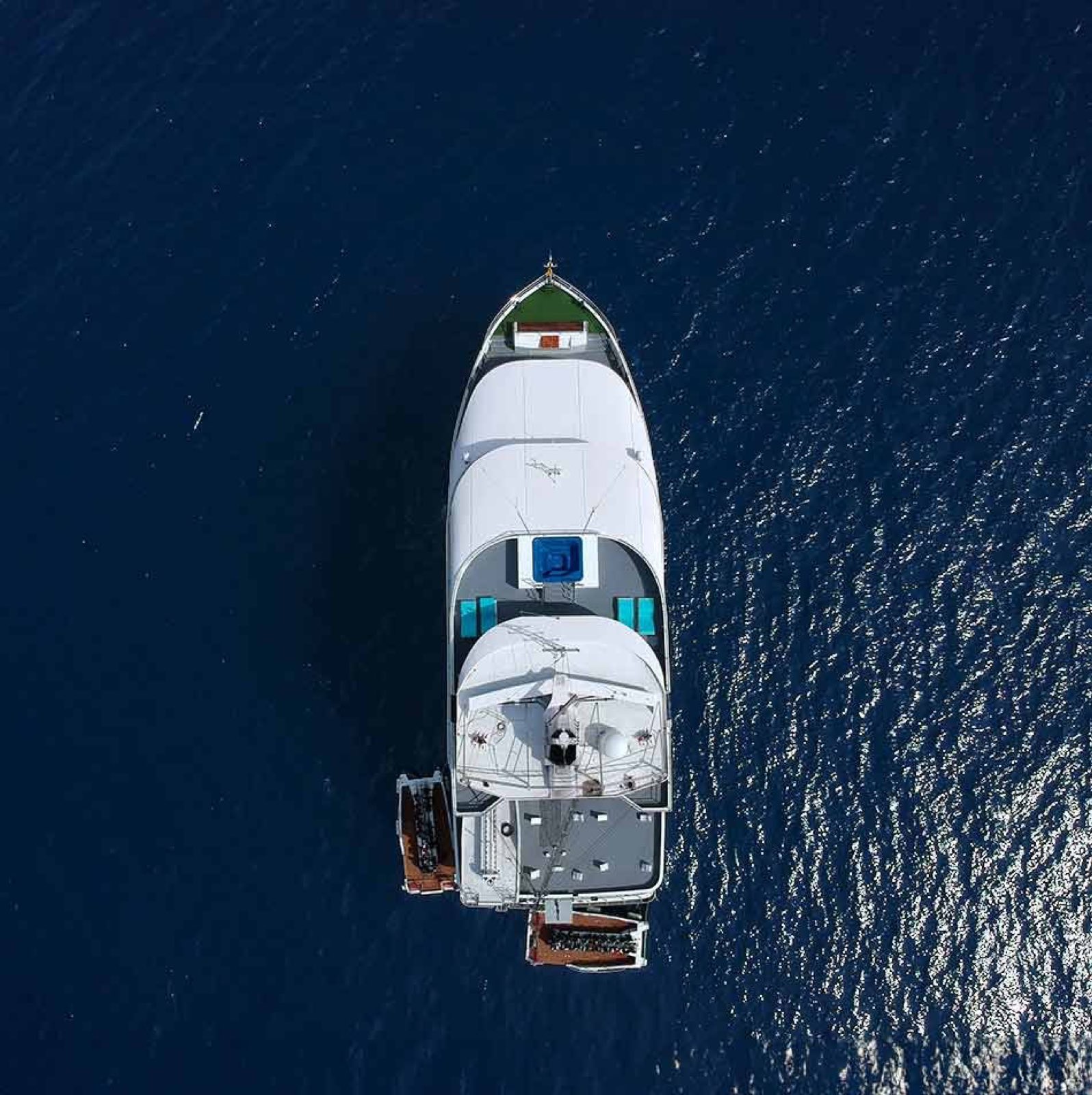 Aruna Voyager
