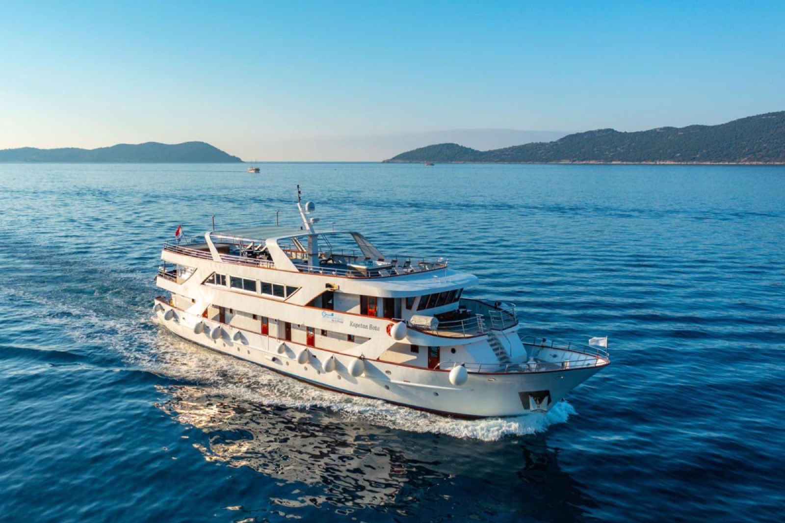 MS Captain Bota — 4