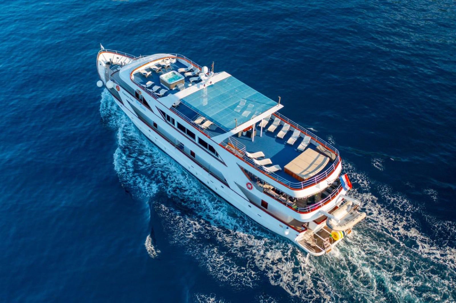 MS Captain Bota — 5
