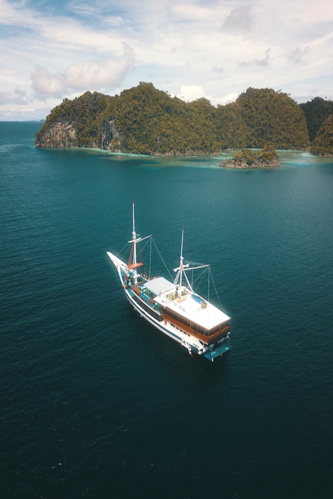 Raja Ampat Explorer — 3
